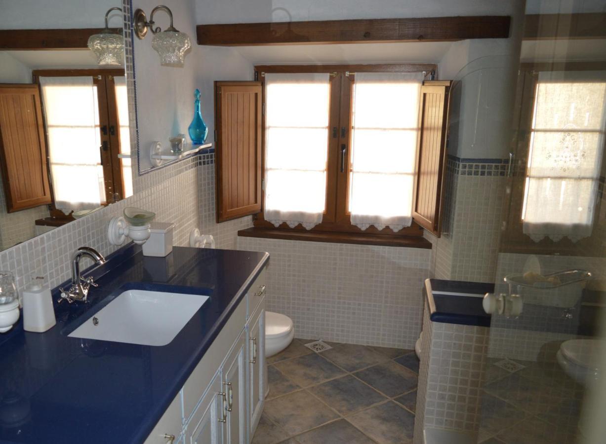 Loma Somera Casa Acogedora En Pueblo De Montanaヴィラ エクステリア 写真